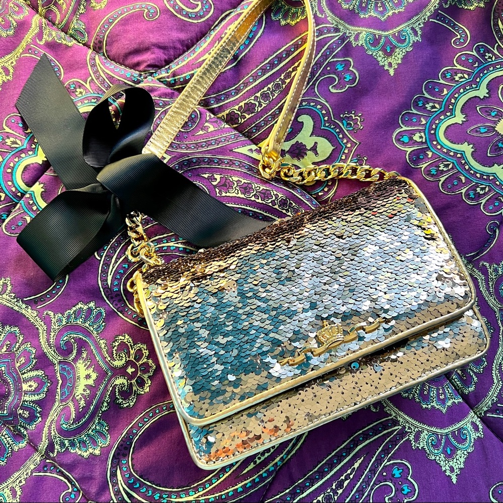 Brighton My Flat in London gold sequin clutch